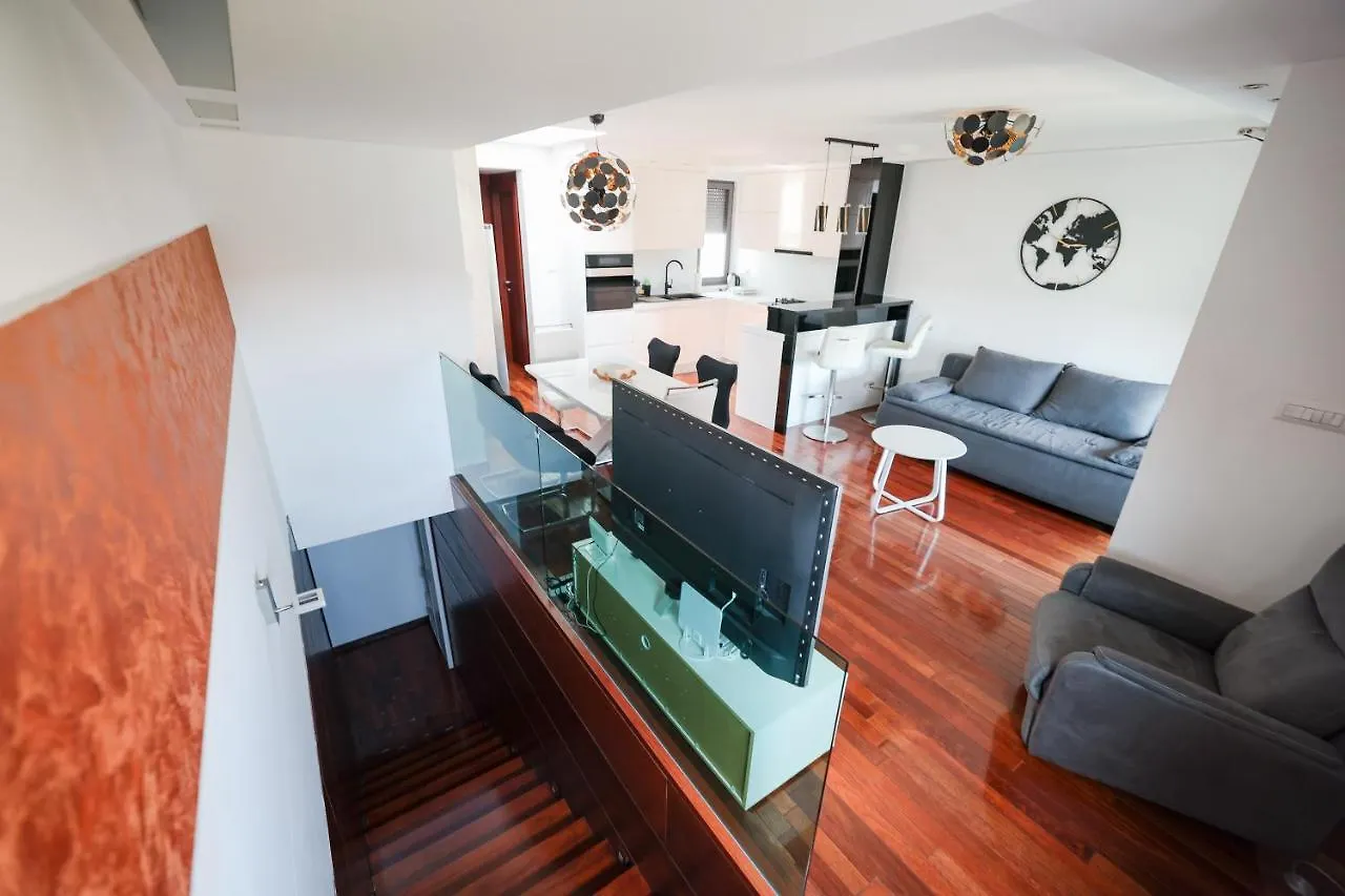 Two Bedroom Apartment Dunatov With Private Parking Zara